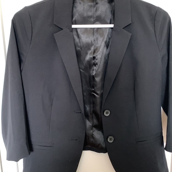 Frenchi Blazer 3/4 sleeves - Picture 2 of 9